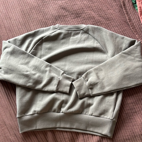 Coziest like new Athleta forever fleece sweatshirt - Picture 5 of 5